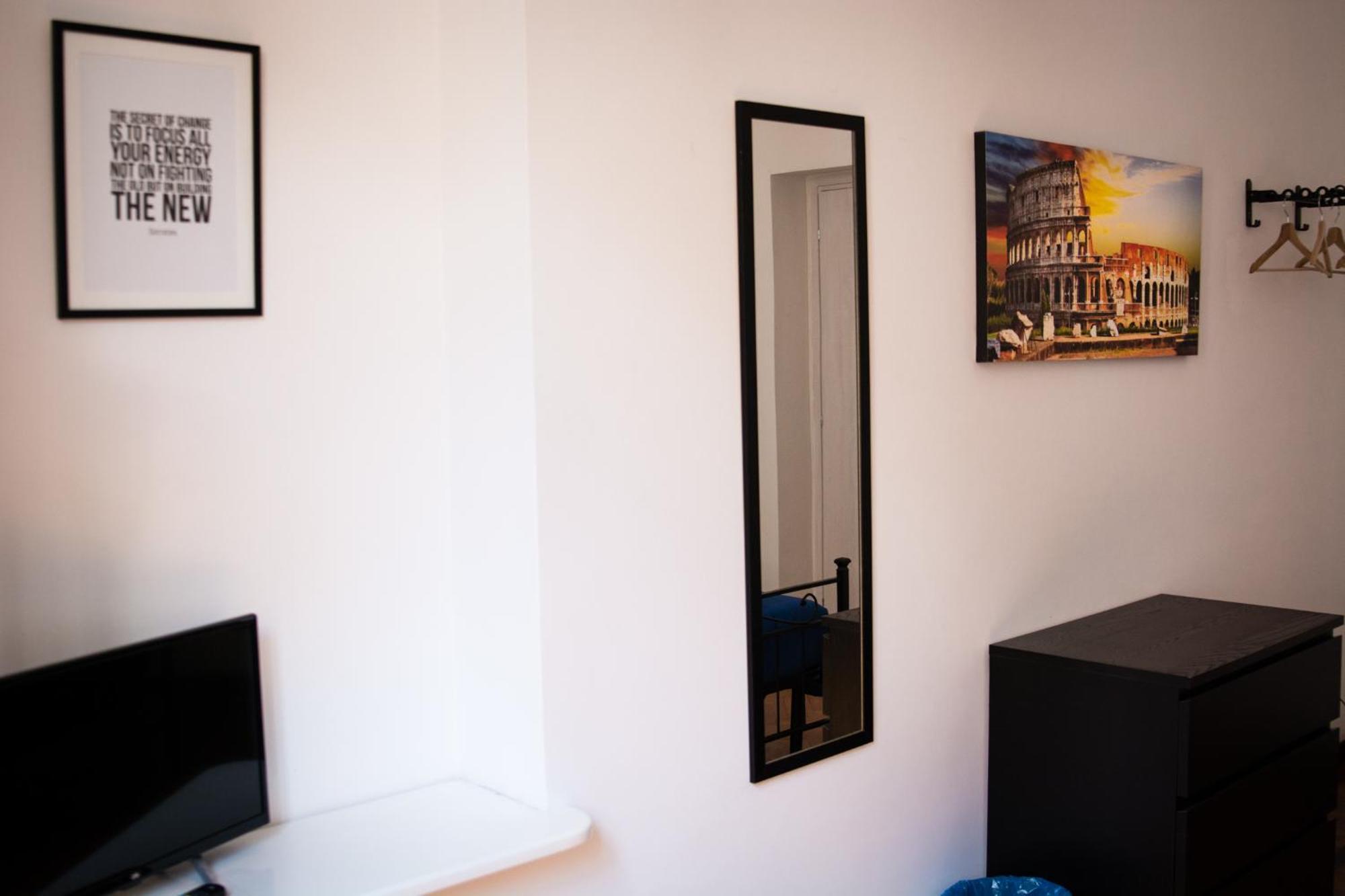 Appartamento Ezio House *